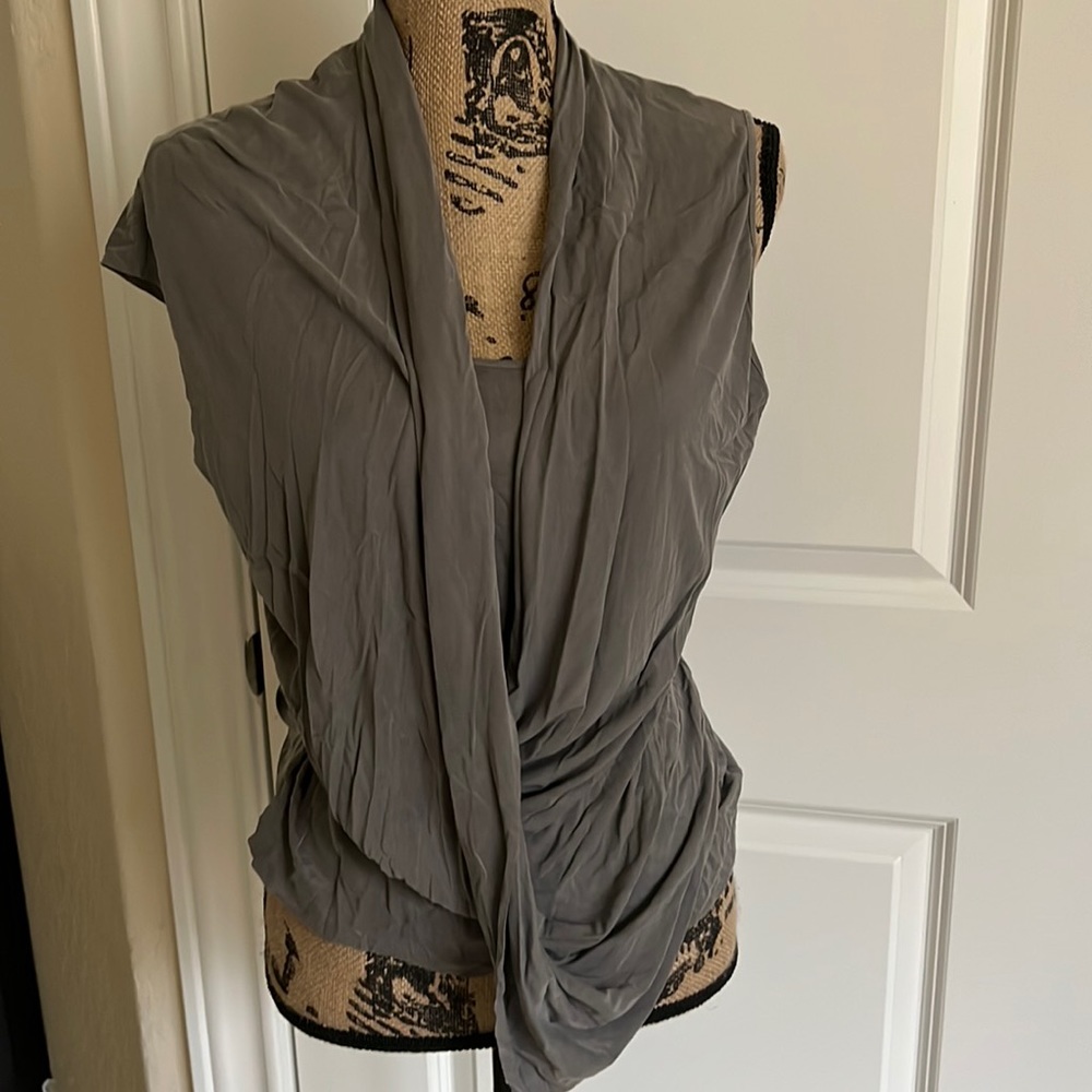 Zara, Grey sleeveless blouse